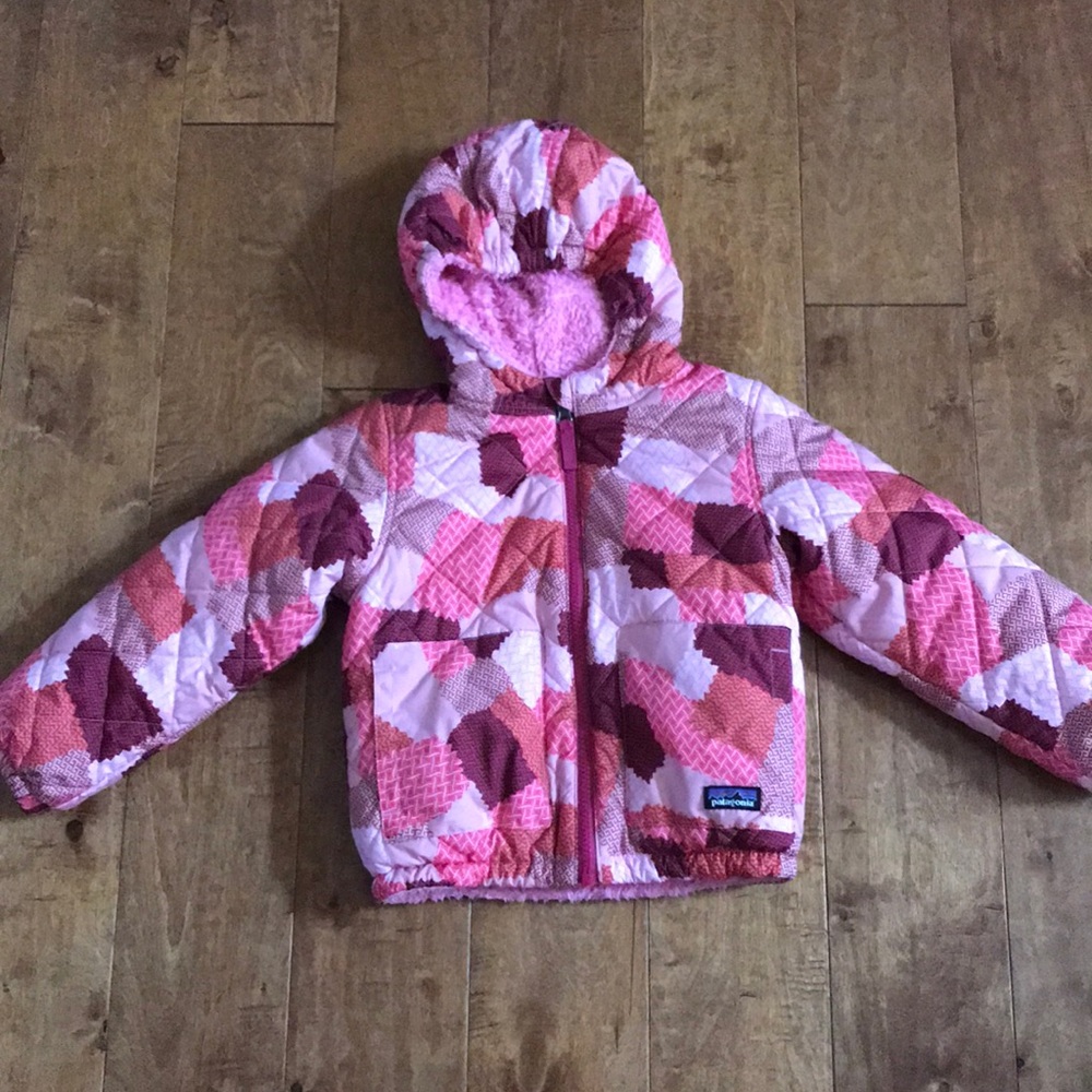 Patagonia Girls 3T Reversible Pink Jacket